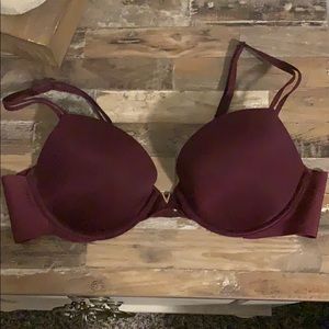 VS Maroon Push Up